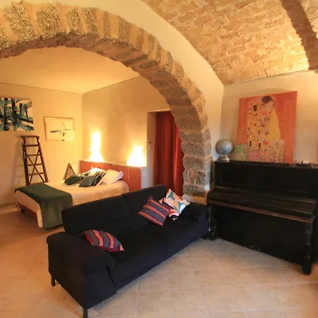Casa Storia לינה וארוחת בוקר Sartène